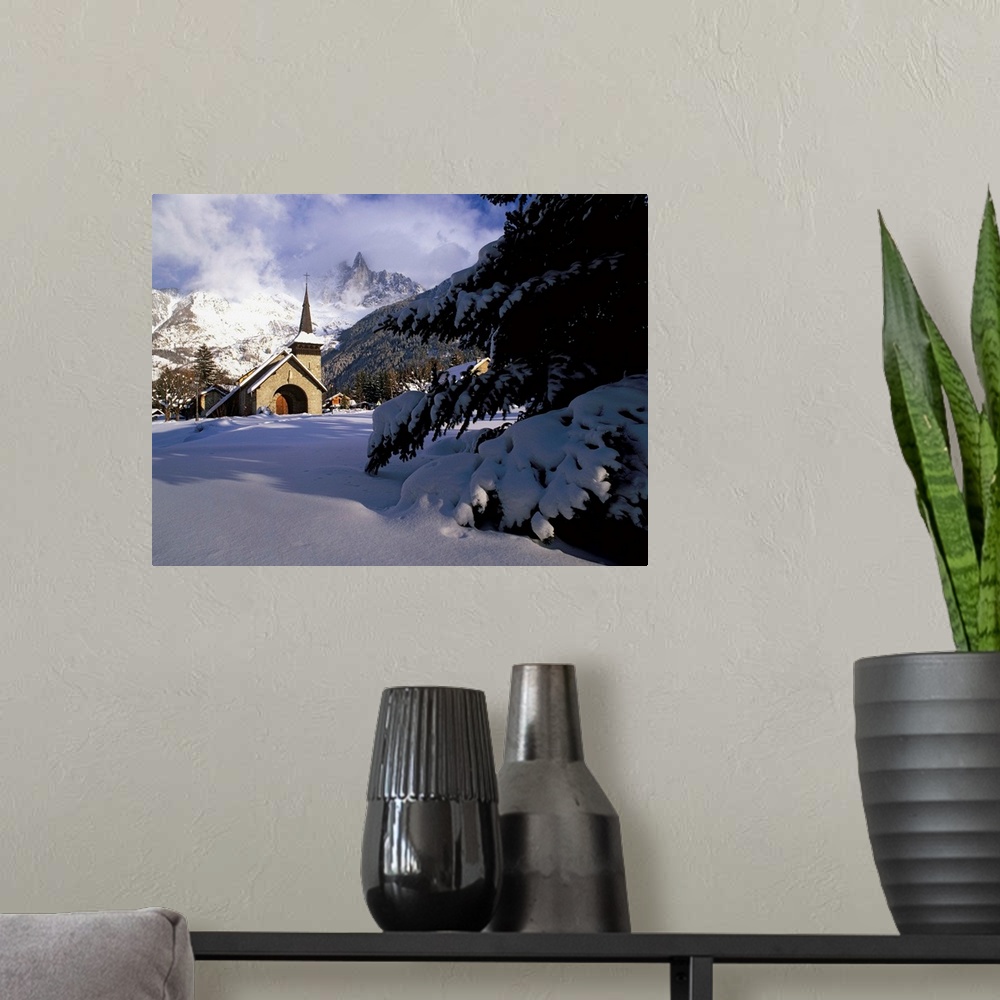 A modern room featuring France, Rhone-Alpes, view towards Aiguille Verte mountain