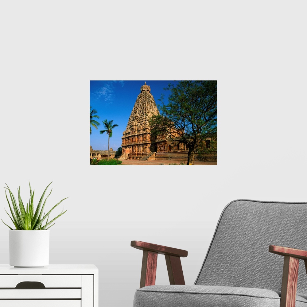 A modern room featuring India, Tamil Nadu, Thanjavur, Brihadeshwara Temple
