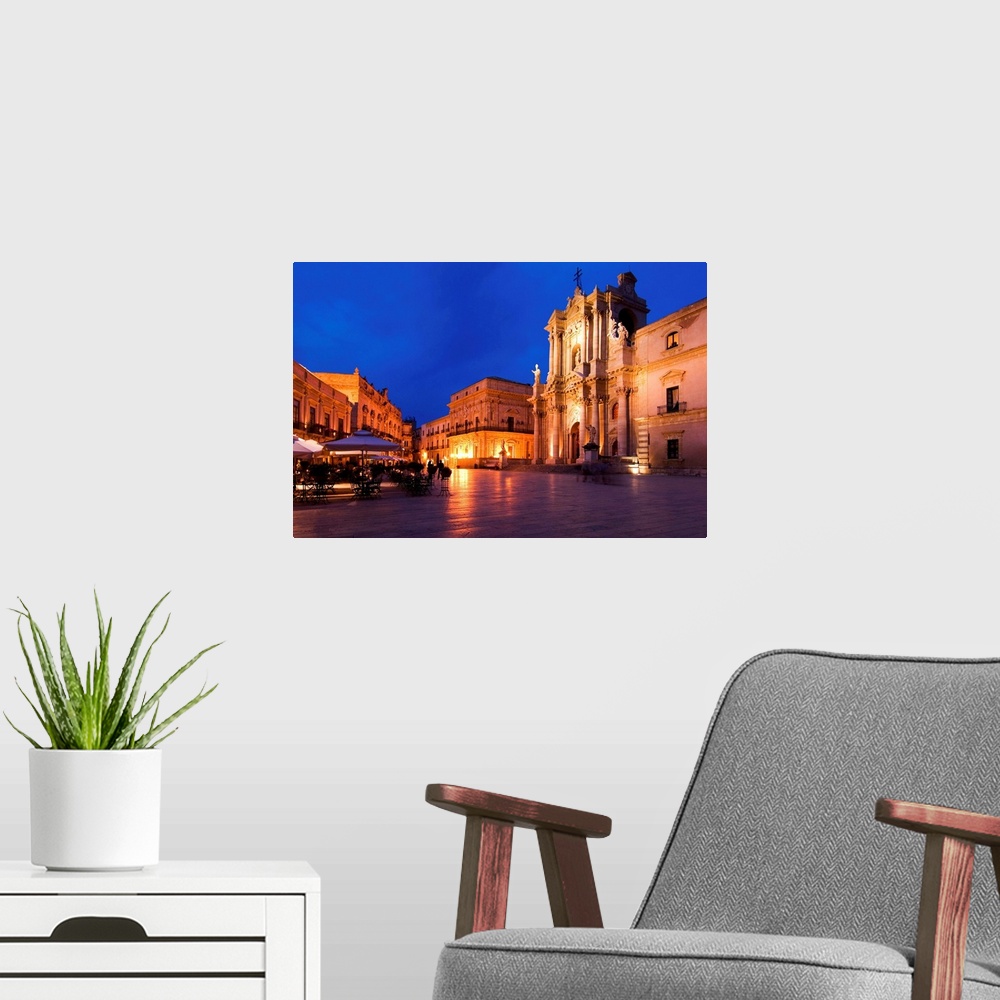 A modern room featuring Italy, Sicily, Siracusa, Ortigia, Piazza Duomo and cathedral