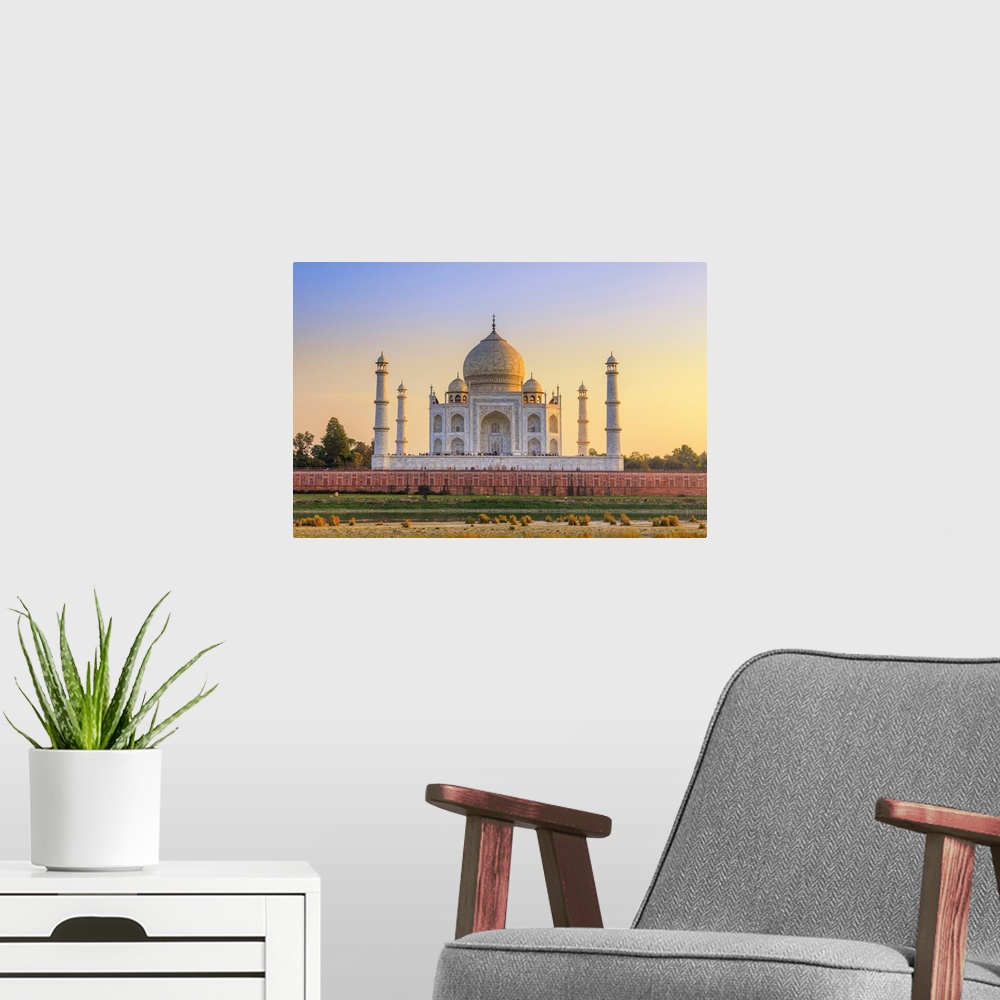 A modern room featuring India, Taj Mahal Memorial At Sunset