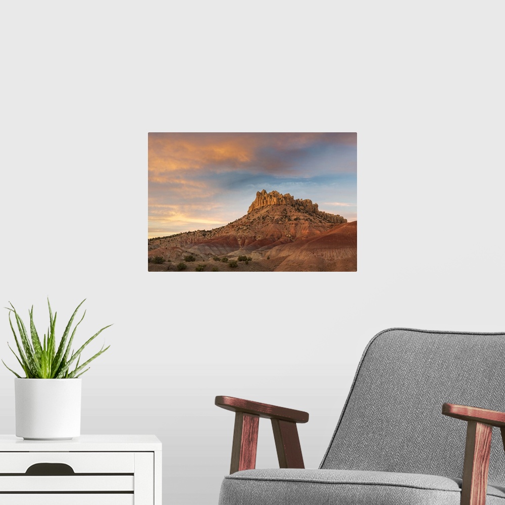 A modern room featuring Sunrise over the Circle Cliffs near Long Canyon Overlook, Grand Staircase-Escalante National Monu...