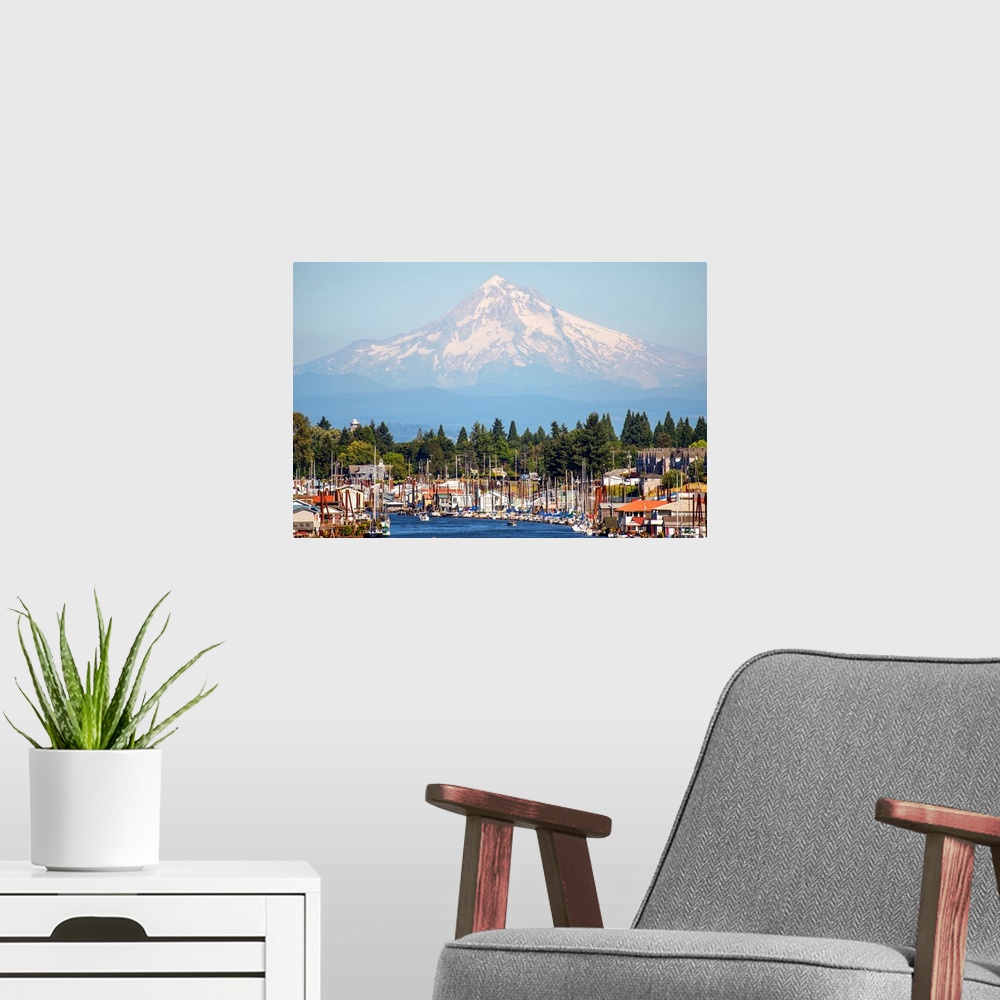 A modern room featuring View of a marina in Columbia River with Mount Hood in the background, Portland, Oregon.
