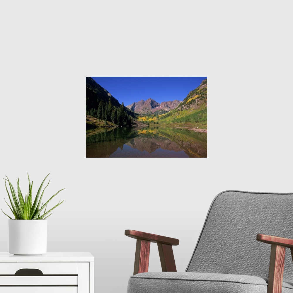 A modern room featuring Maroon Bells, Aspen, Colorado, United States of America, North America