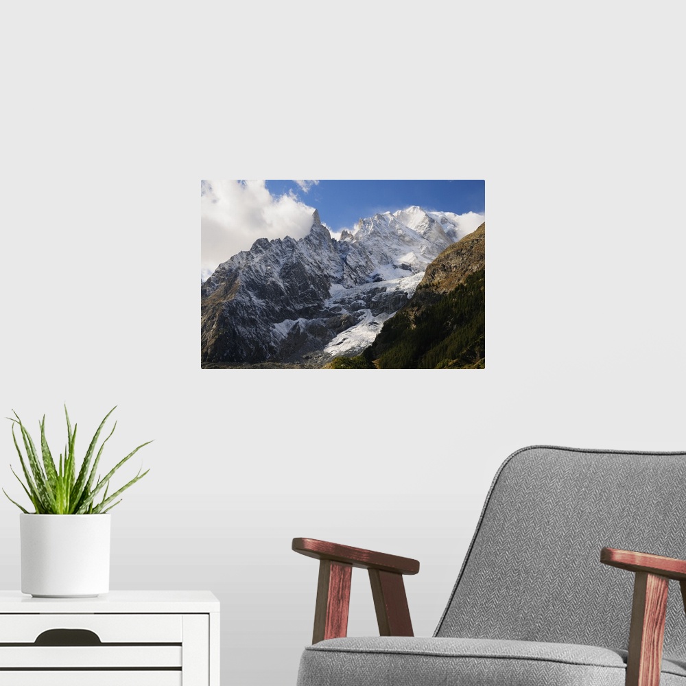 A modern room featuring Monte Bianco (Mont Blanc) seen from Vallee d'Aosta, Suedtirol, Italy, Europe