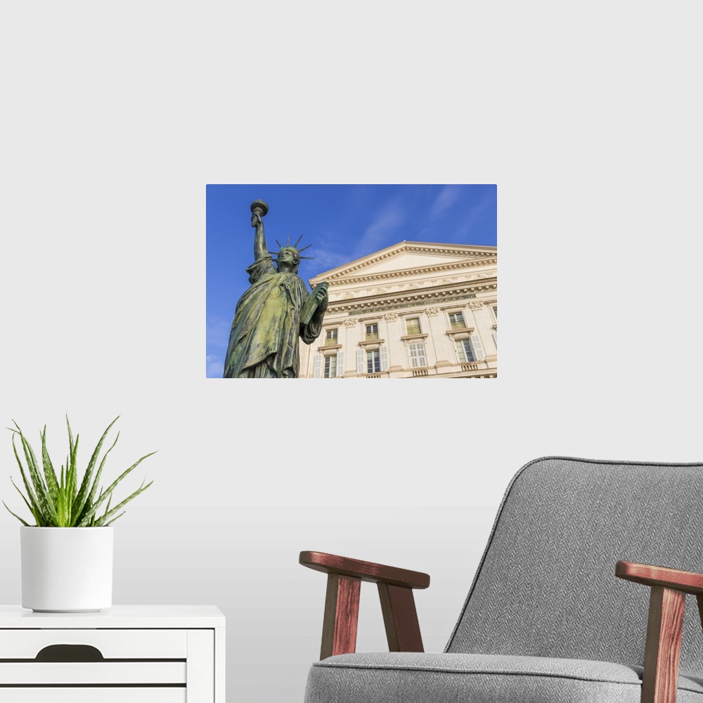 A modern room featuring Statue of Liberty Replica at the Opera House, Nice, Alpes Maritimes, Cote d'Azur, French Riviera,...