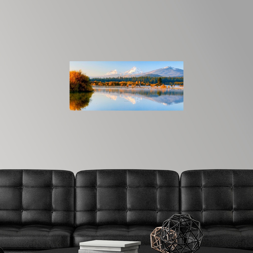 A modern room featuring United States, Oregon, Bend, Black Butte Ranch, Fall Foliage and Cascade Mountains
