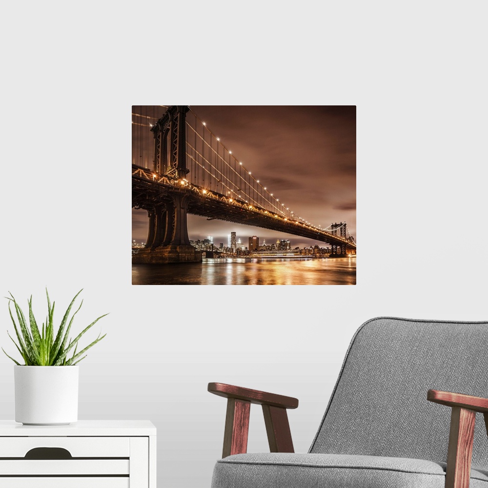 A modern room featuring USA, New York City, East River, Manhattan, Lower Manhattan, Manhattan Bridge.