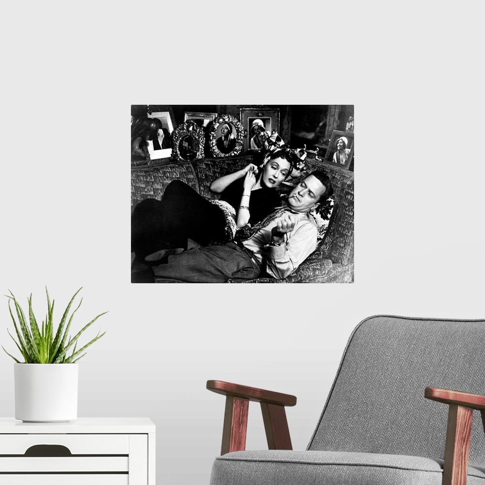 A modern room featuring Gloria Swanson, William Holden, Sunset Boulevard