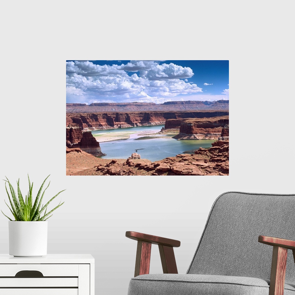 A modern room featuring Lake Powell, Glen Canyon National Recreation Area, Utah