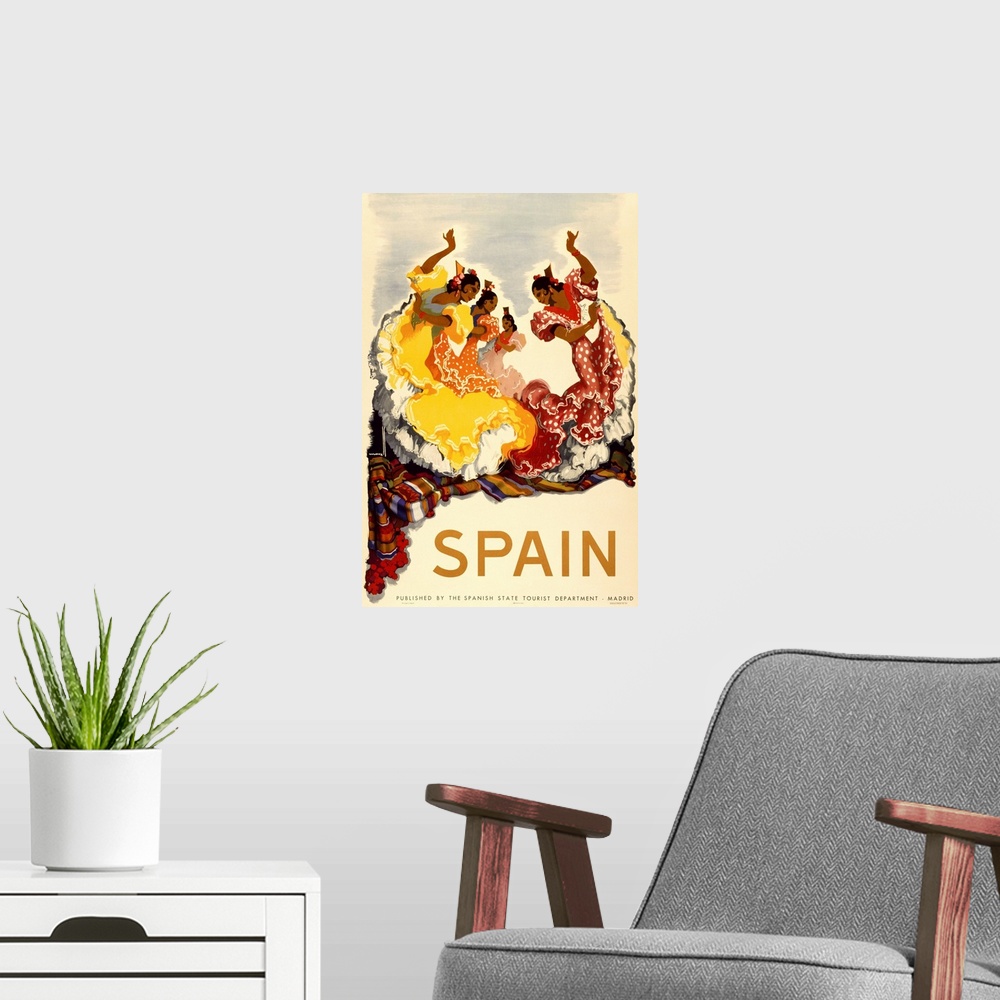 A modern room featuring women dancing"Spain"