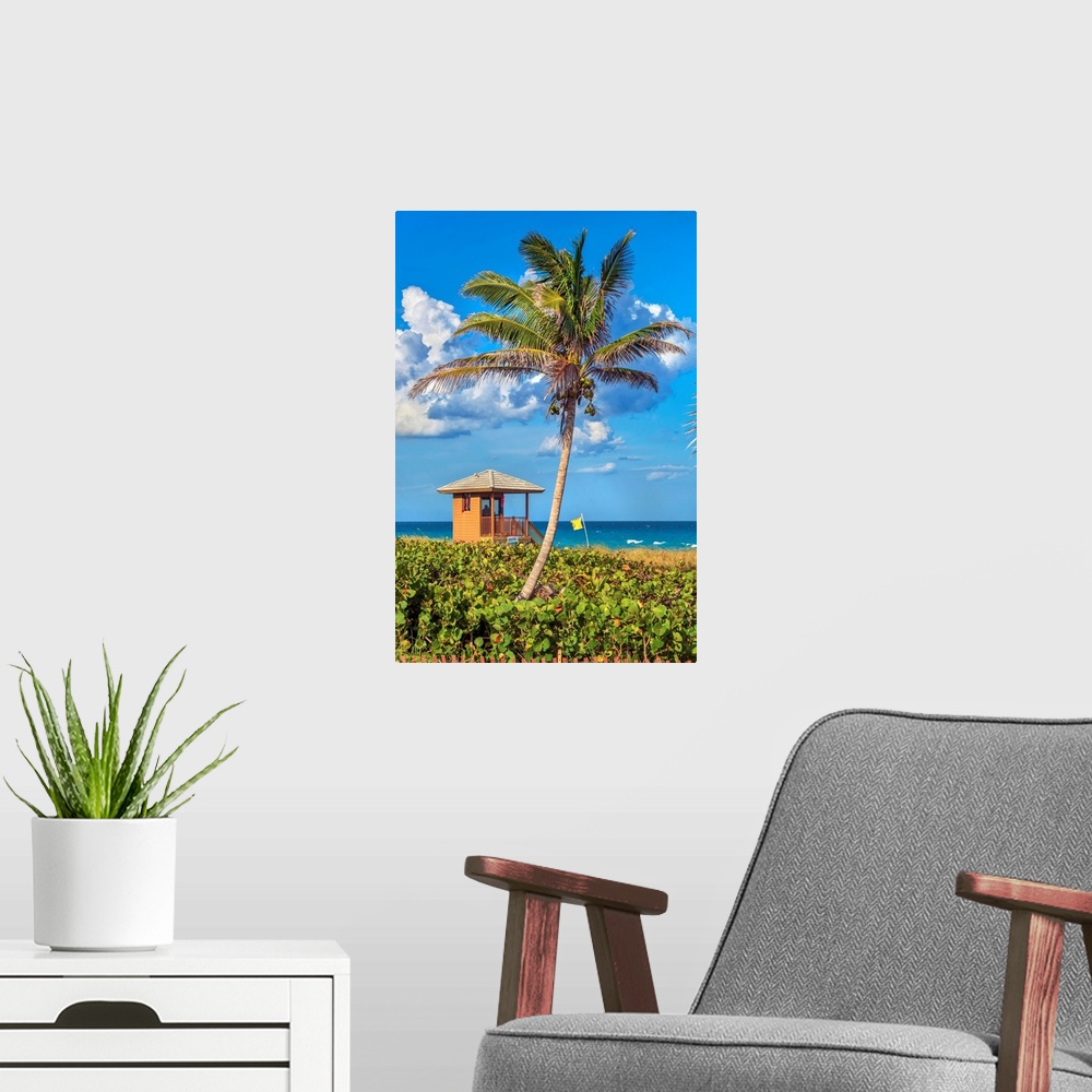 A modern room featuring USA, Florida, Delray Beach.