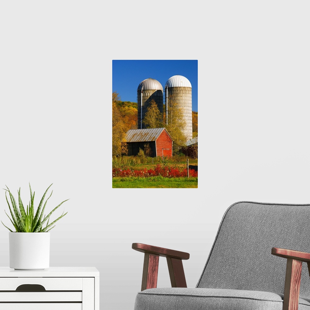 A modern room featuring Vermont, Barn and silos