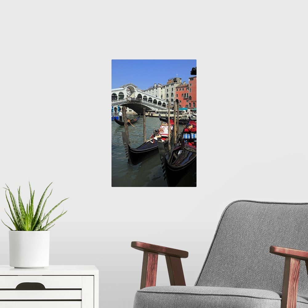 A modern room featuring Gondola at Venice, Venice, Veneto, Italy