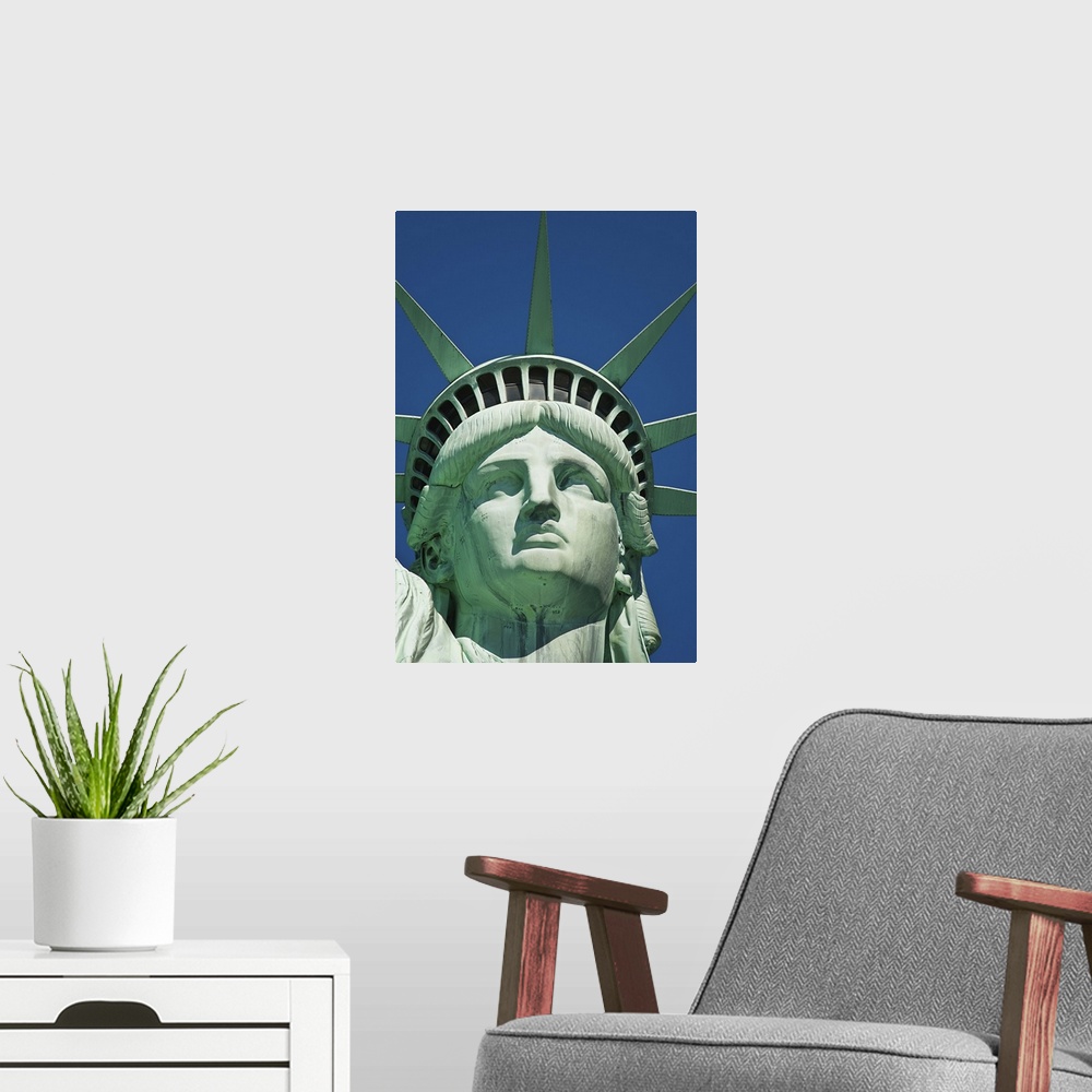 A modern room featuring Statue of Liberty