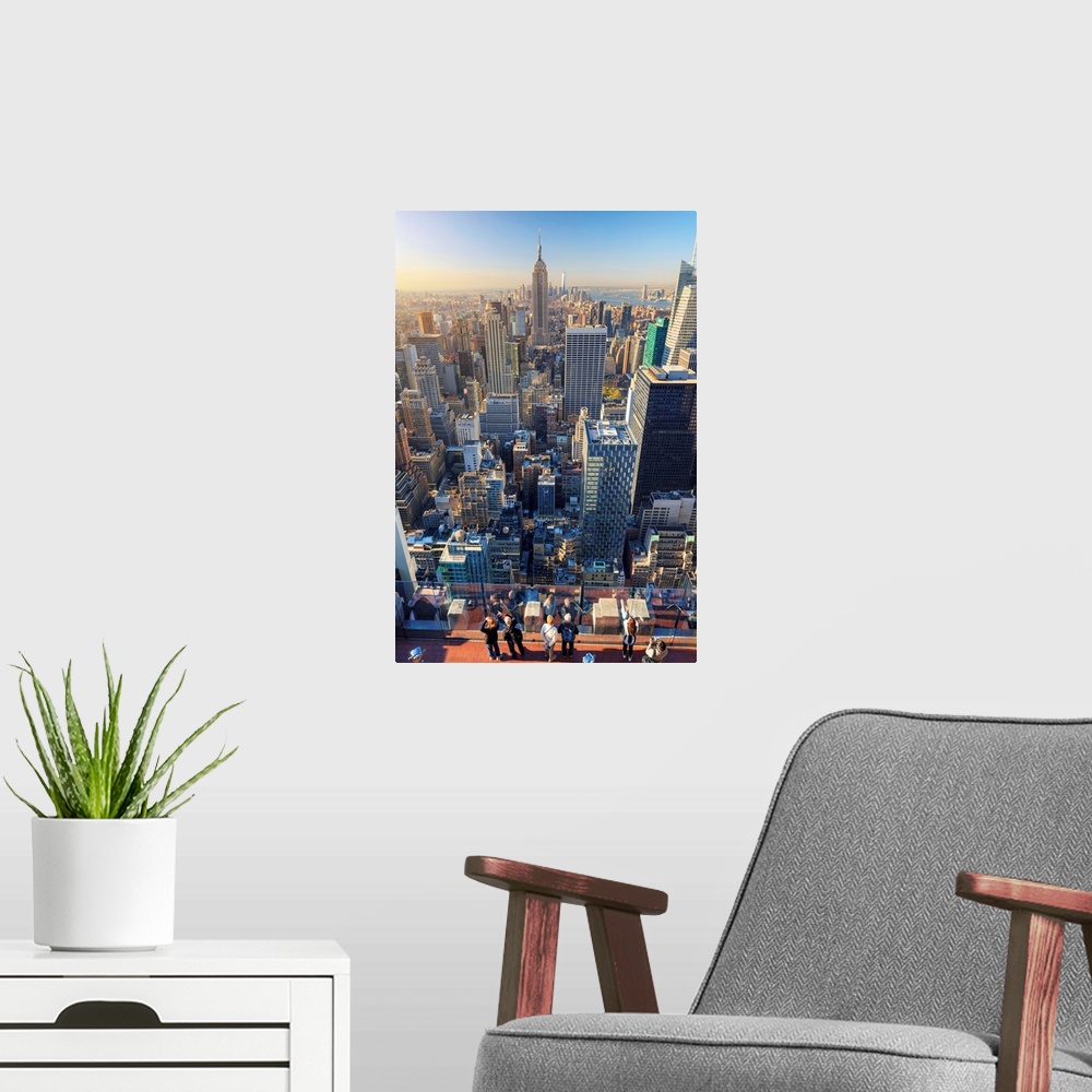 A modern room featuring USA, New York, Manhattan, Top of the Rock Observatory, Midtown Manhattan and Empire State Building.