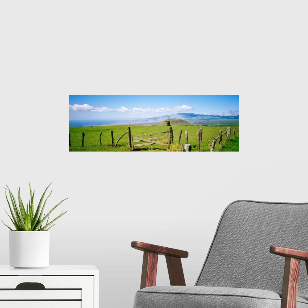 A modern room featuring Hawaii, Big Island, Kamuela, Country Landscape, Mauna Kea In Background