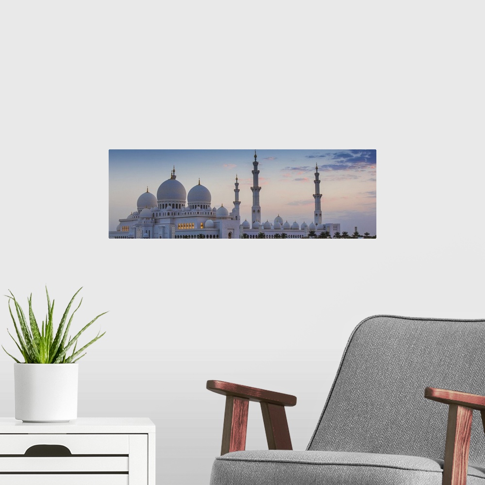 A modern room featuring United Arab Emirates, Abu Dhabi, Sheikh Zayed Grand Mosque