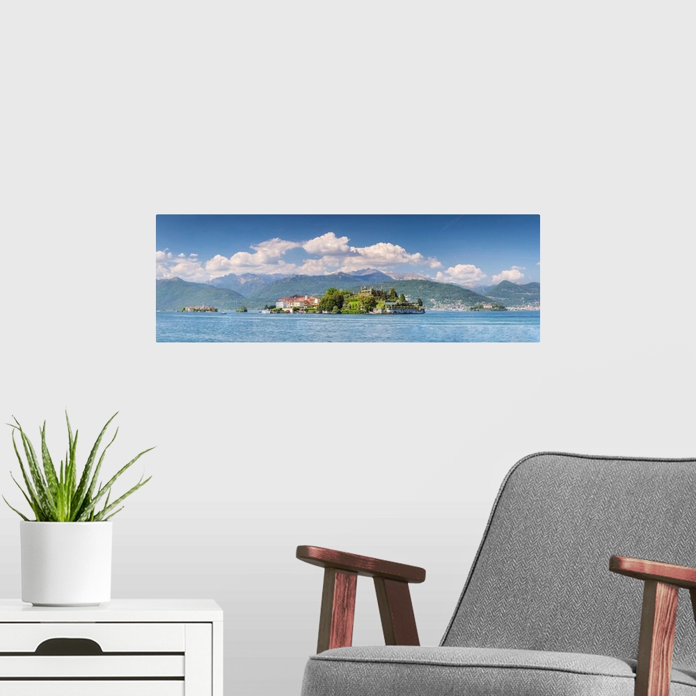 A modern room featuring View Of The Borromean Islands, Isola Dei Pescatori, Isola Bella, Isola Madre And Scoglio Della Ma...