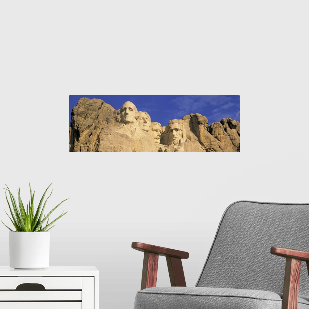 A modern room featuring South Dakota, Mount Rushmore