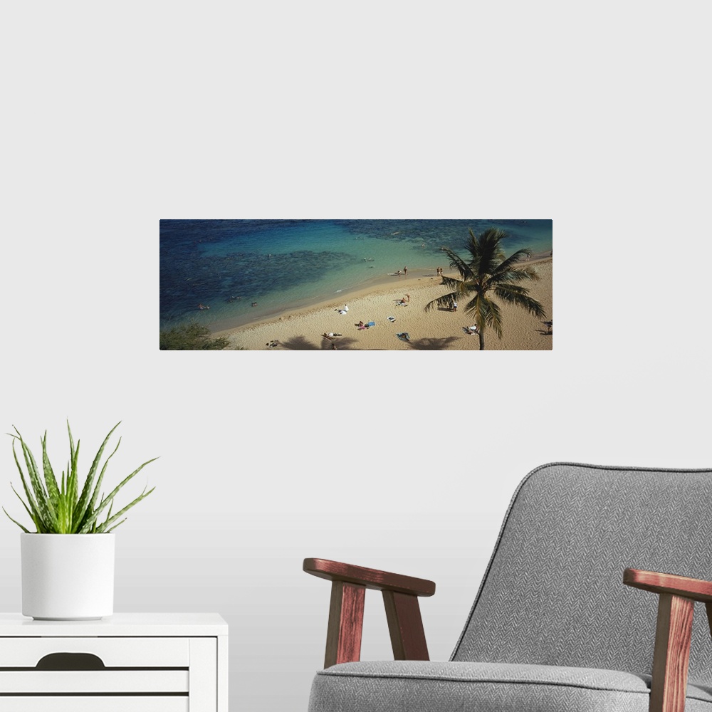 A modern room featuring Tourists on the beach, Maui, Maui County, Hawaii