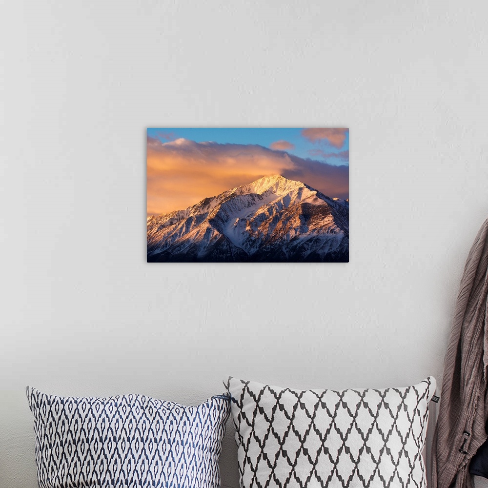 A bohemian room featuring Winter sunrise on Mount Tom, Inyo National Forest, Sierra Nevada Mountains, California USA.