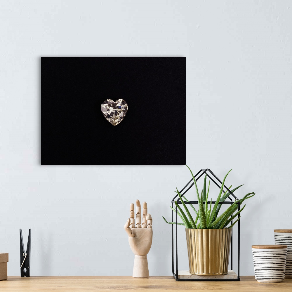 A bohemian room featuring Heart-shaped diamond