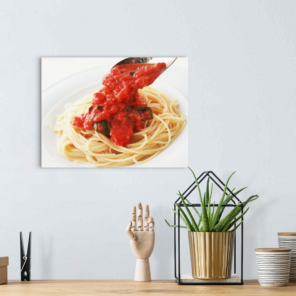 A bohemian room featuring Spaghetti Pomodoro