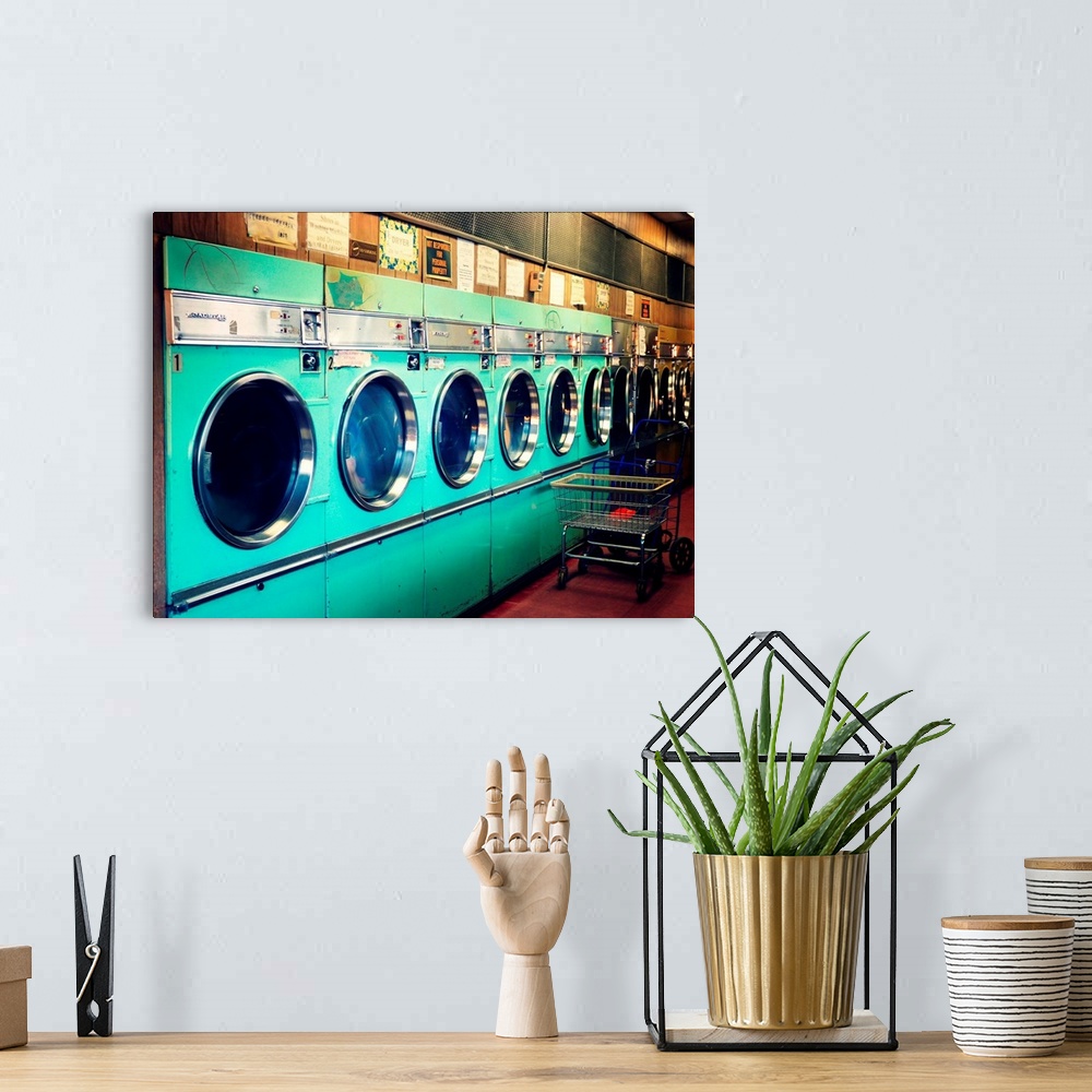 A bohemian room featuring Washing machines in Laundromat.