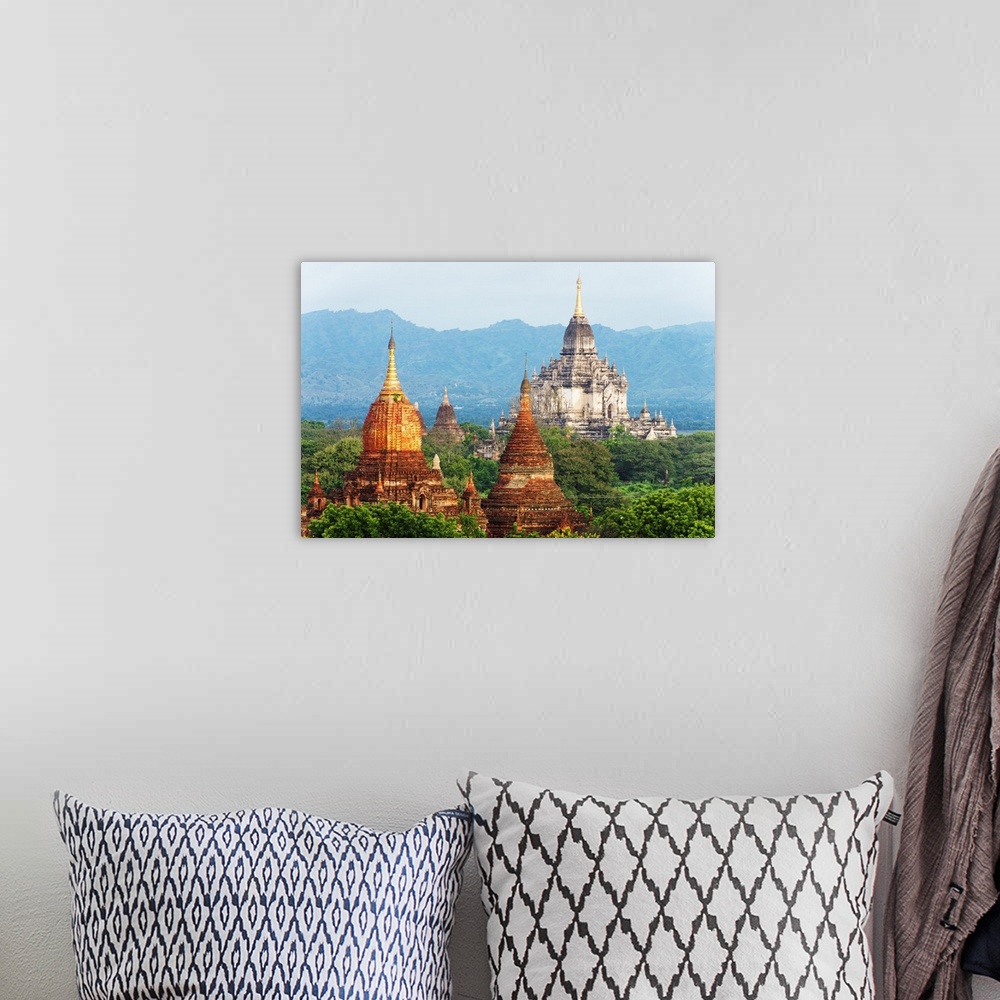 A bohemian room featuring South East Asia, Myanmar, Bagan, pagodas on Bagan plain and Thatbyinnyu Pahto temple.