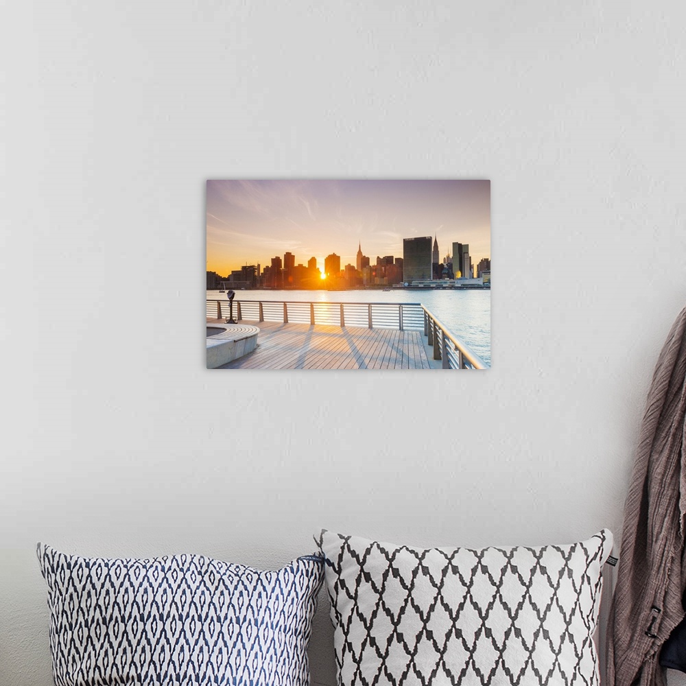 A bohemian room featuring Sunset over the Manhattan skyline from Gantry Plaza, New York, USA.