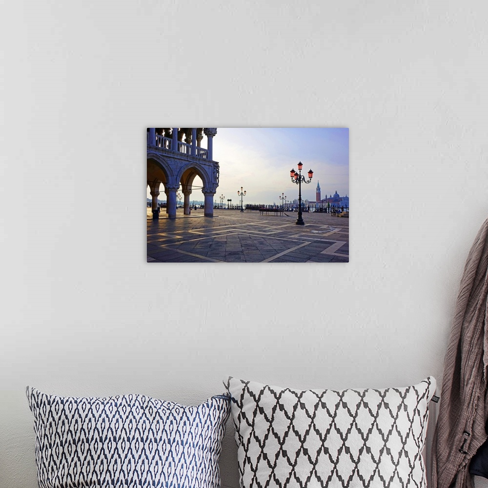 A bohemian room featuring Doge's Palace and Piazzetta against San Giorgio Maggiore in early morning light, Venice, Veneto, ...