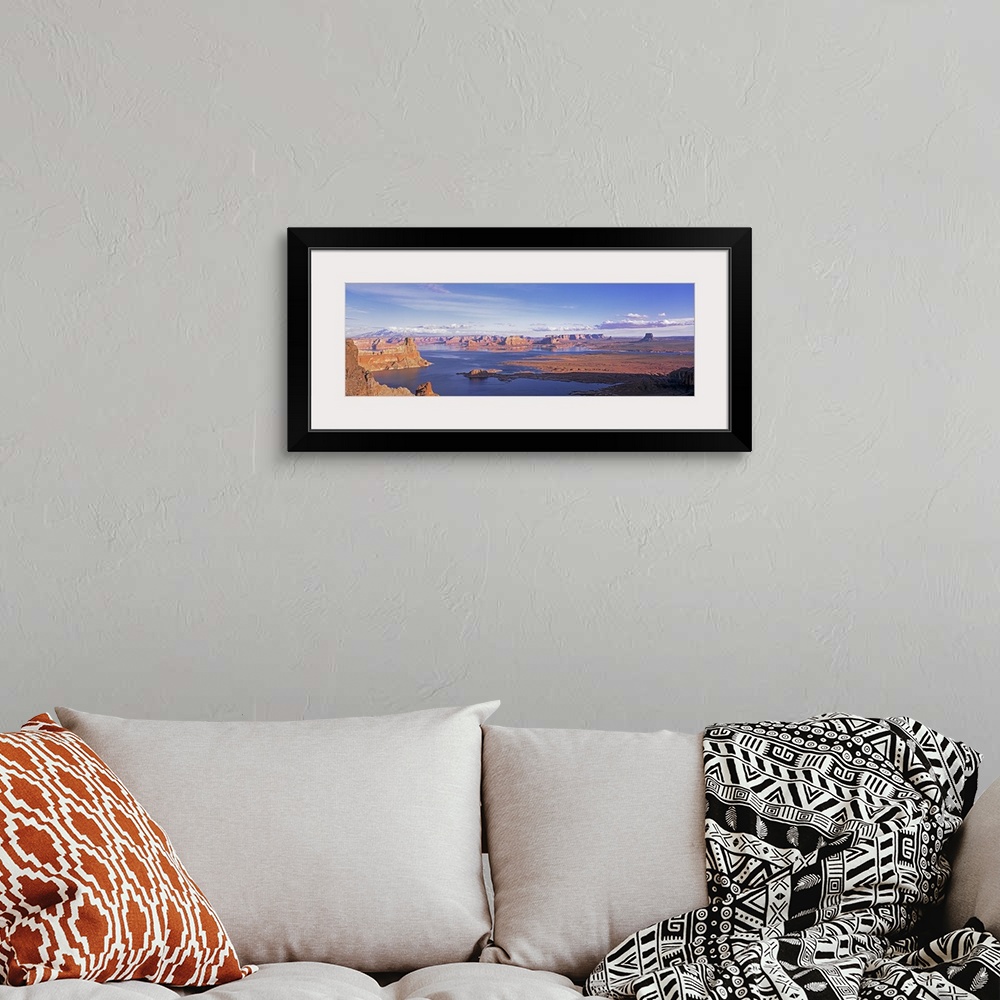 A bohemian room featuring View fr Utah Lake Powell AZ