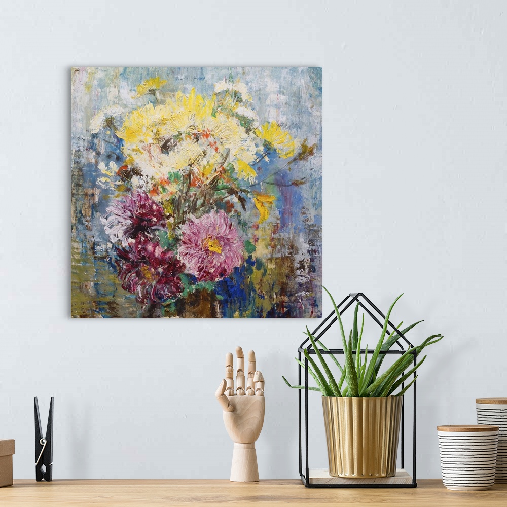 A bohemian room featuring Still life with flowers