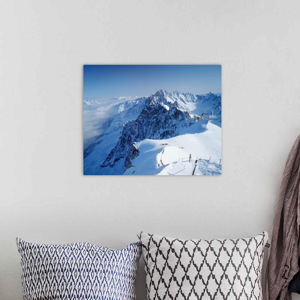 A bohemian room featuring France, Chamonix, Vallee Blanche towards Aiguille Verte