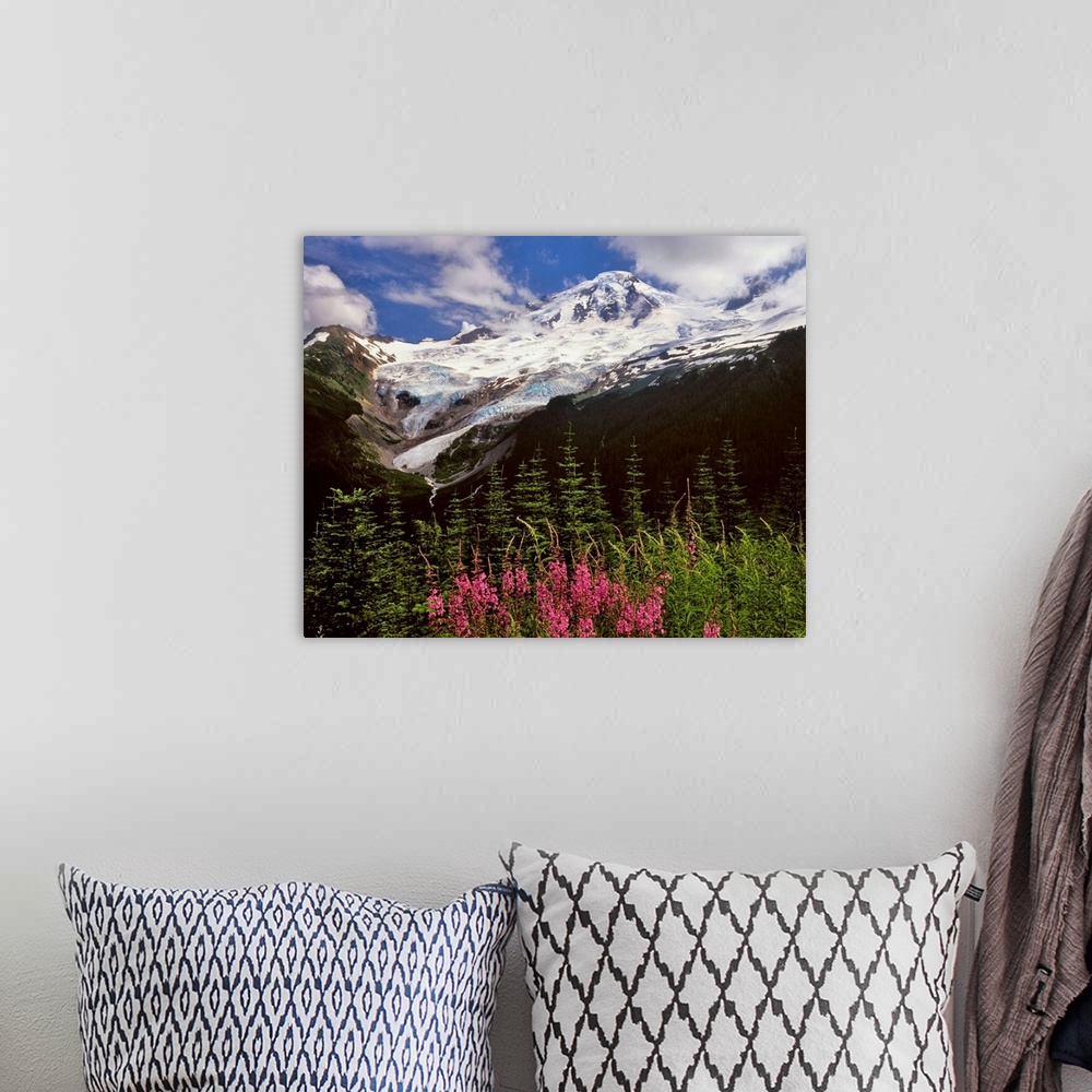 A bohemian room featuring Glaciers on Mt. Baker in Mt. Baker-Snoqualmie National Forest, Washington