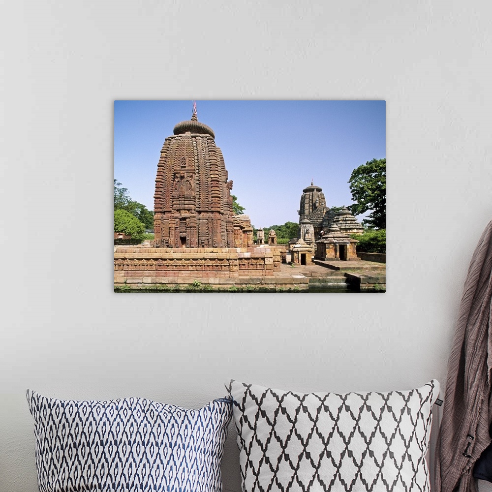 A bohemian room featuring India, Orissa, Bhubaneswar, View of the Muktesvara Temple