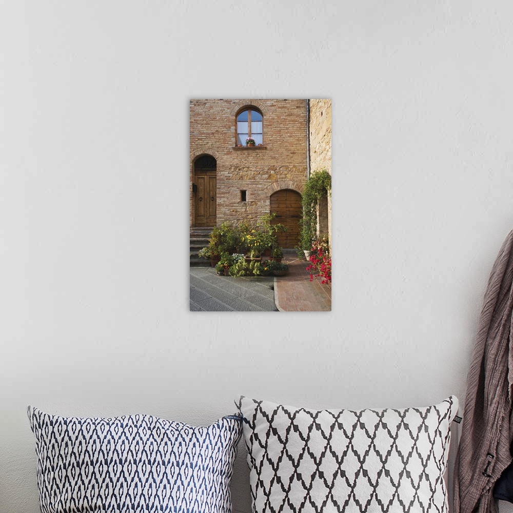 A bohemian room featuring Europe, Italy, Tuscany, Pienza. Front view of a residence.
