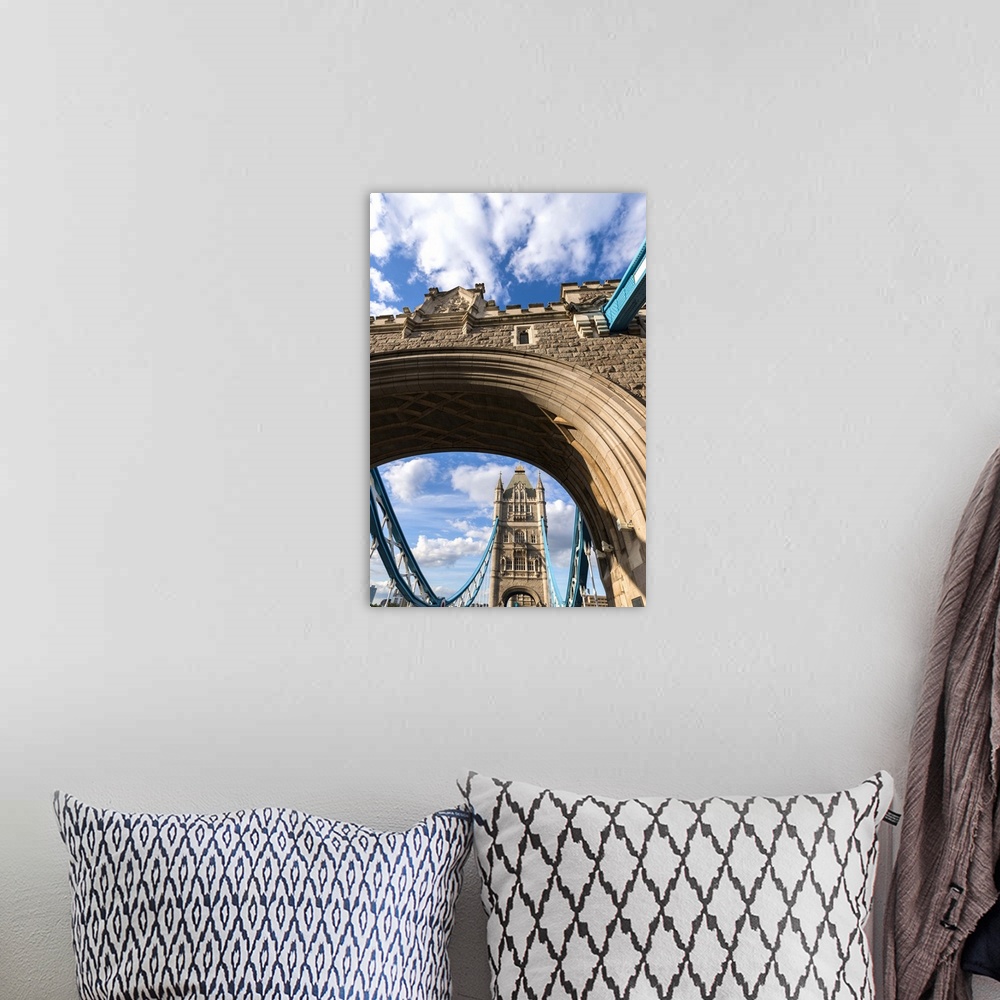 A bohemian room featuring UK, England, London, Tower Bridge
