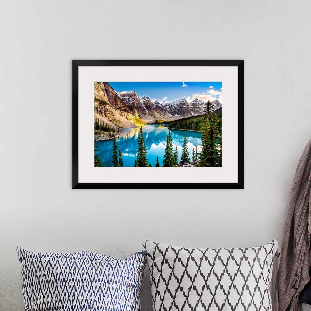 A bohemian room featuring Landscape sunset view of Morain lake and mountain range Alberta, Canada.
