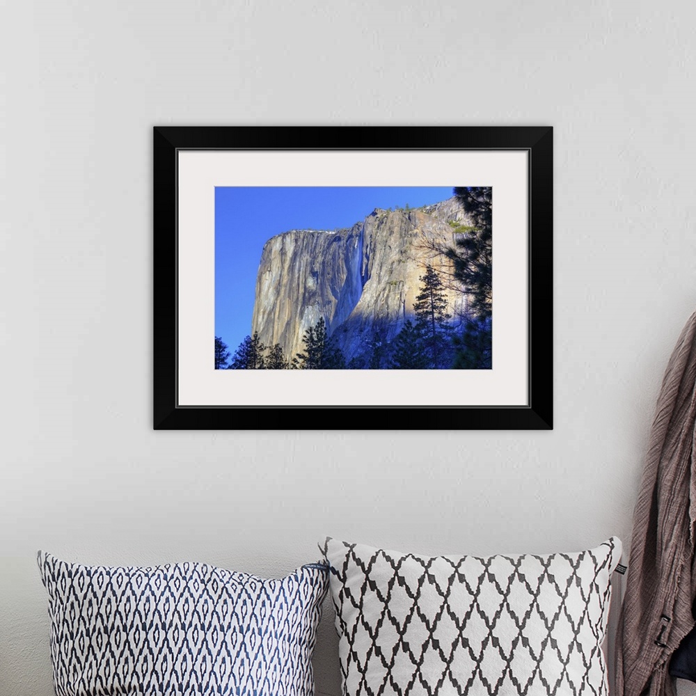 A bohemian room featuring California, Yosemite National Park, El Capitan and Horsetail Falls.
