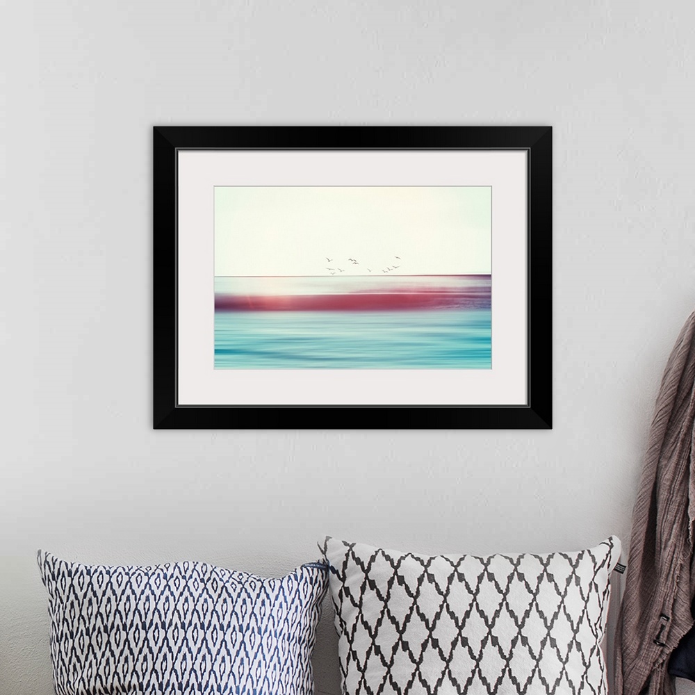 A bohemian room featuring Abstract of the ocean.