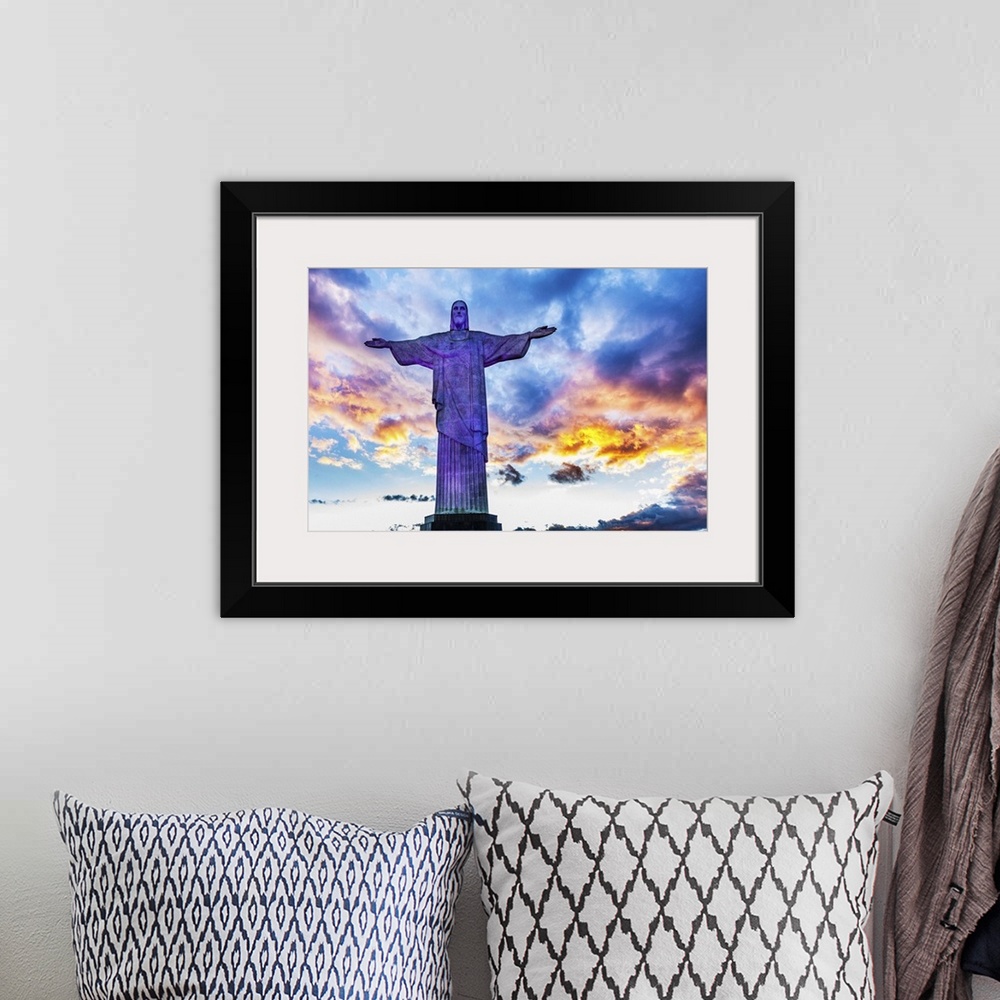 A bohemian room featuring Brazil, Rio de Janeiro, Corcovado, Christ the Redeemer.