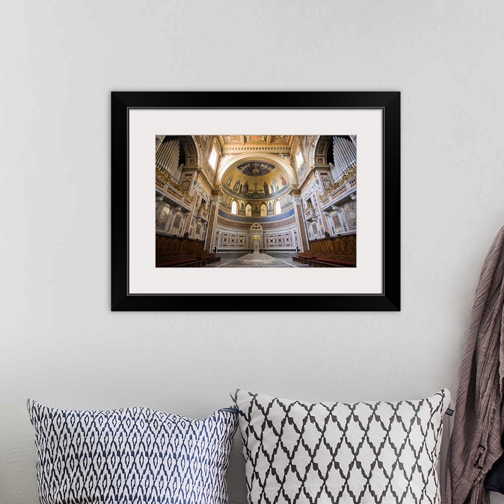 A bohemian room featuring Apse of San Giovanni in Laterano, Rome
