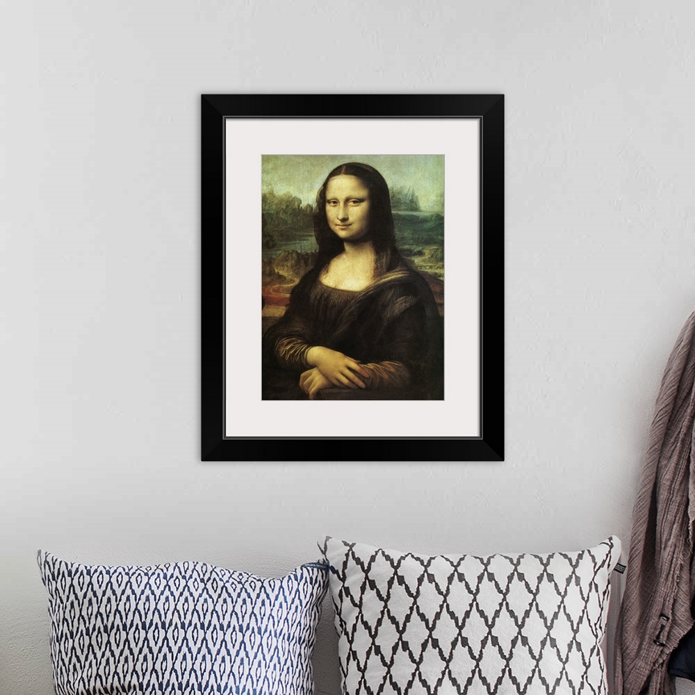 A bohemian room featuring Mona Lisa