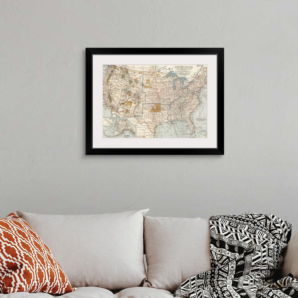 A bohemian room featuring United States - Vintage Map