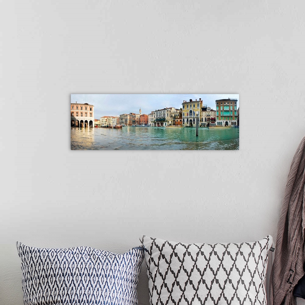 A bohemian room featuring Italy, Venice, Mediterranean area, Venetian Lagoon, Rialto, high tide