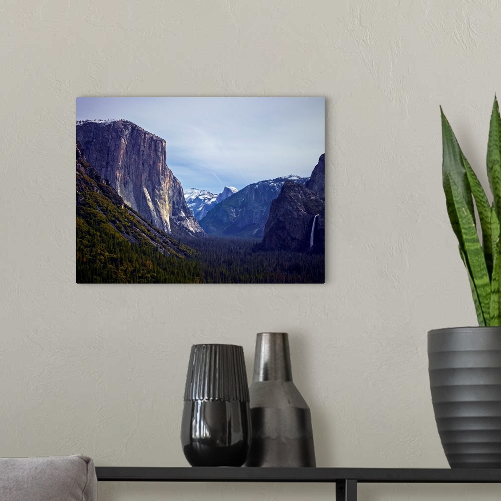 A modern room featuring An artistic photograph of Yosemite National Park in California.