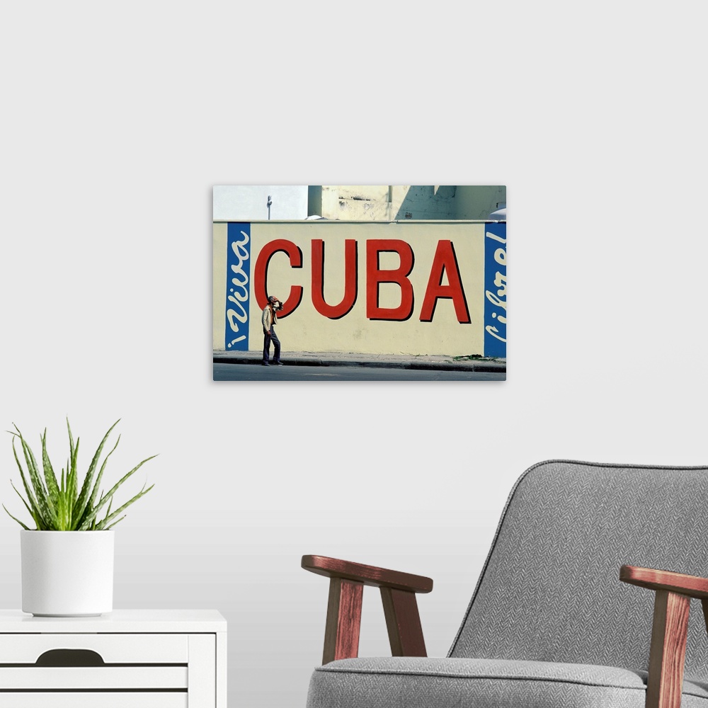 A modern room featuring Cuba - La Habana - La Havane - Peinture murale - Vive Cuba Libre