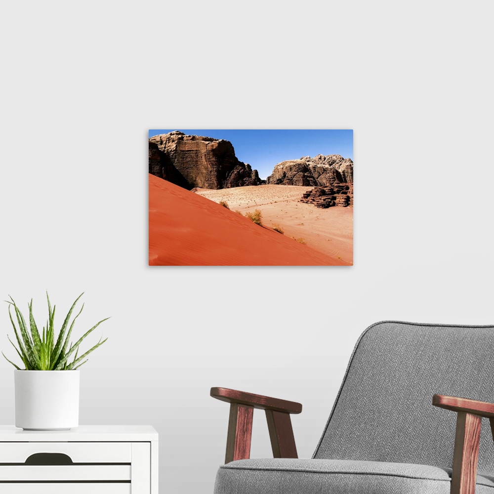A modern room featuring Wadi Rum desert in Jordan between Petra and Aqaba.