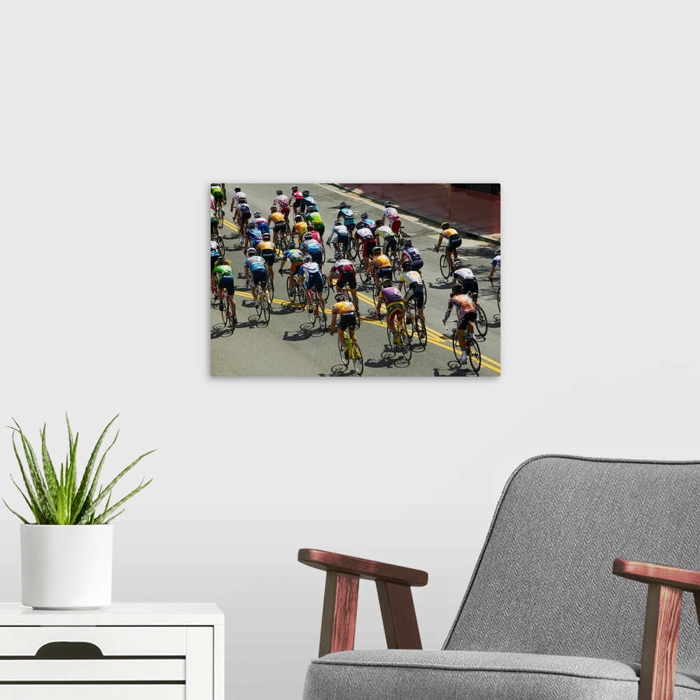 A modern room featuring Amateur Men Bicyclists competing in the Garrett Lemire Memorial Grand Prix National Racing Circui...